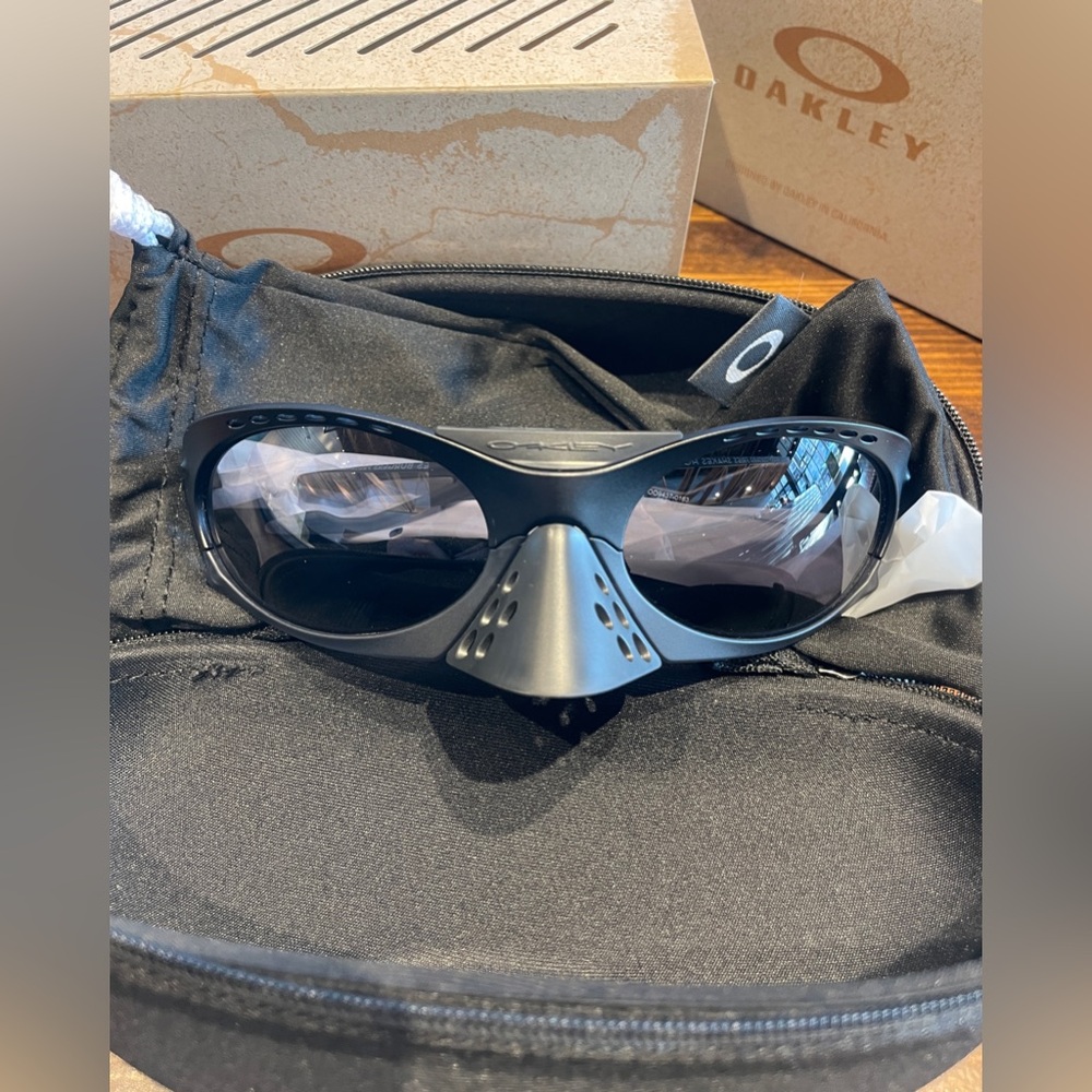 NEW OAKLEY PLANTARIS MATTE BLACK PRIZM GREY TRAVIS SCOTT Nose Piece USA 2024